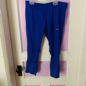 Nike Cropped Leggings